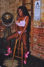 Amour C of London  Photo 3