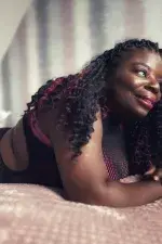 BustyShavon's gallery photo 1