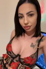 horny couple 's gallery photo 5