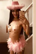 Emi real pics's gallery photo 7