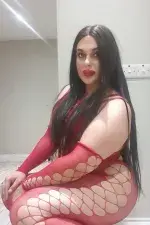 Laura Tyler 's gallery photo 21