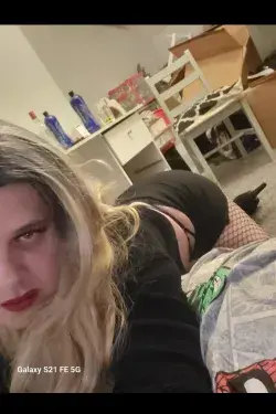 Natasha 's main photo 1